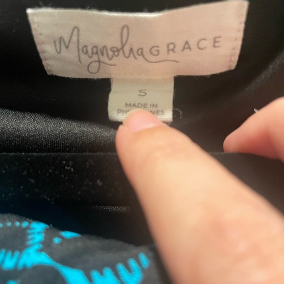 Magnolia Black and Blue Geometric Midi Dress - Picture 2 of 4